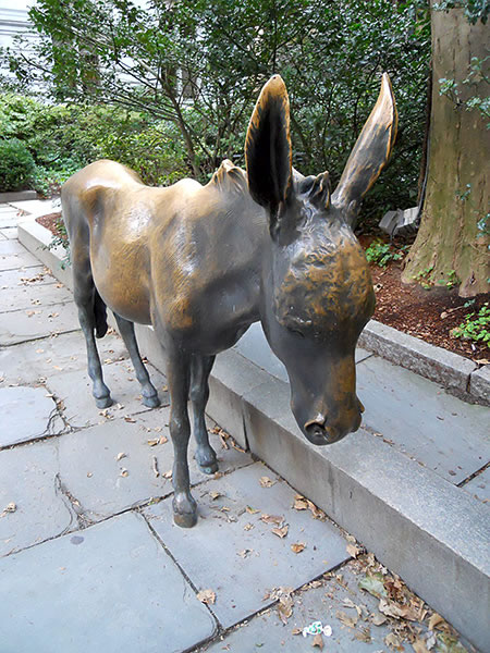 Boston statue of the Democrat donkey